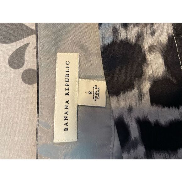 Banana Republic Leopard Print Skirt(SZ 8) - Picture 3 of 3